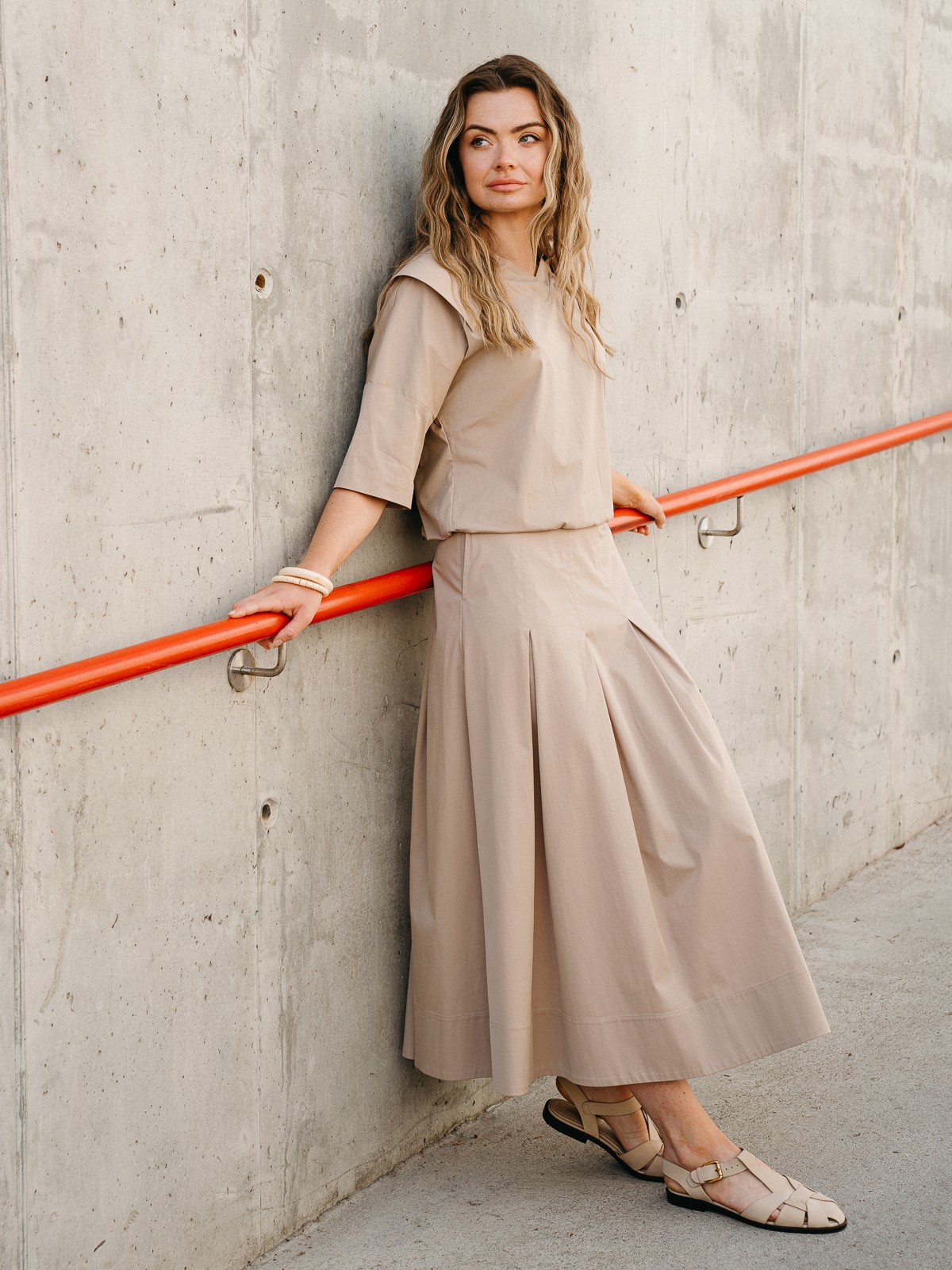 Long pleated skirt