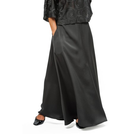 Black Women’s Satin Skirt with a Flared Silhouette